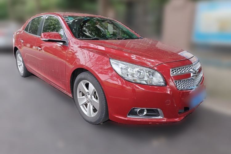Used Chevrolet Malibu 2013 1.6T Automatic Luxury Edition Front Right 45 Deg