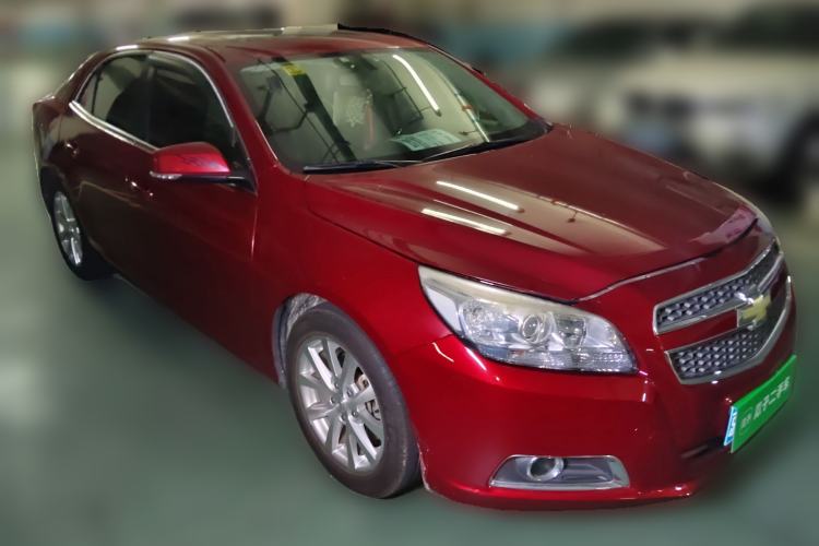 Used Chevrolet Malibu 2013 2.0L Automatic Luxury Edition Front Right 45 Deg
