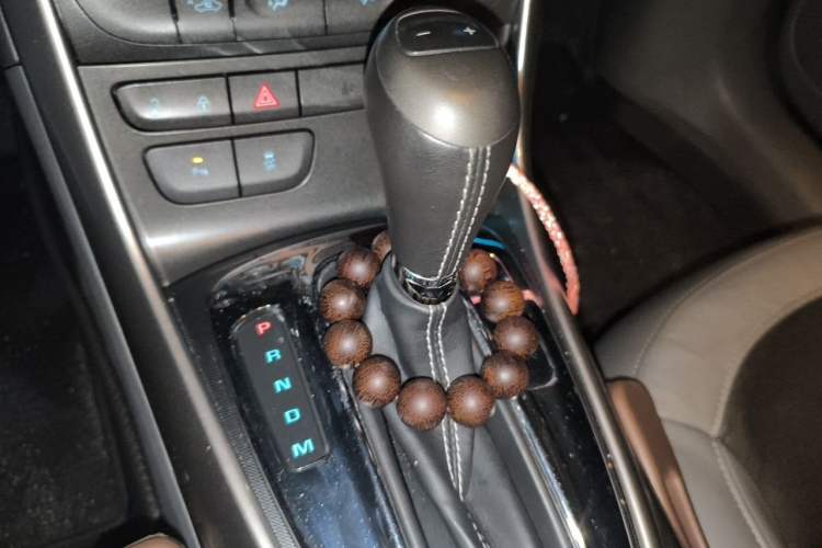 Used Chevrolet Malibu 2013 2.0L Automatic Luxury Edition Gear Lever