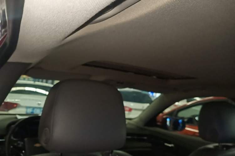 Used Chevrolet Malibu 2013 2.0L Automatic Luxury Edition Headliner