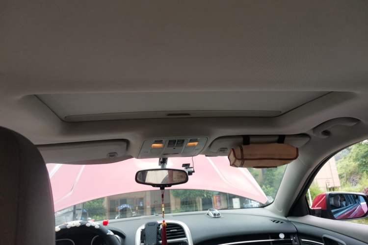 Used Chevrolet Malibu 2013 2.0L Automatic Luxury Edition Headliner