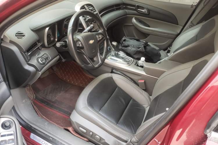 Used Chevrolet Malibu 2013 2.4L Automatic Luxury Edition Left Front Seat