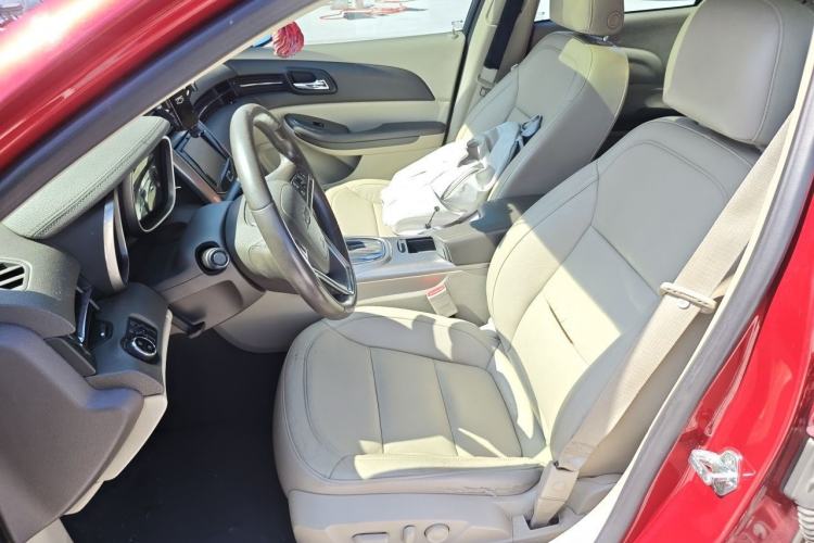 Used Chevrolet Malibu 2013 2.4L Automatic Luxury Edition Left Front Seat