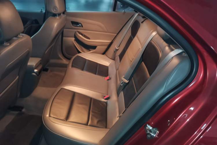 Used Chevrolet Malibu 2013 2.0L Automatic Luxury Edition Left Rear Seat