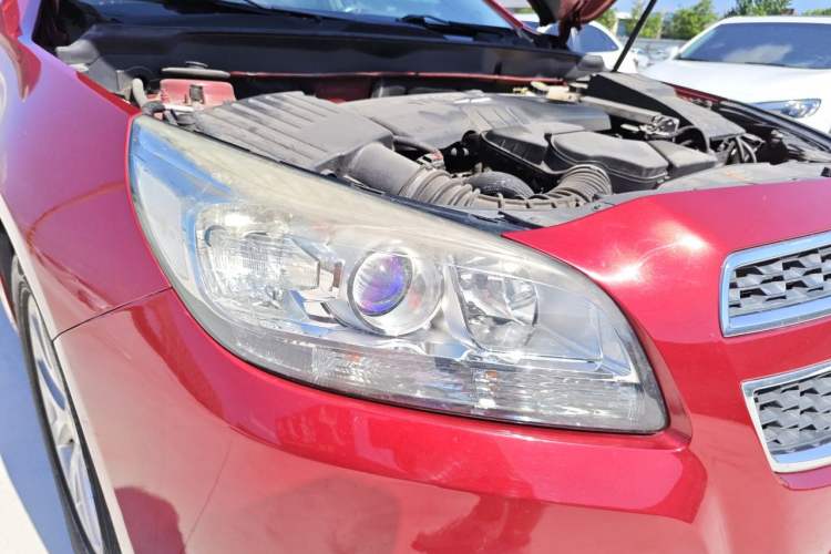 Used Chevrolet Malibu 2013 2.4L Automatic Luxury Edition Right Front Headlight