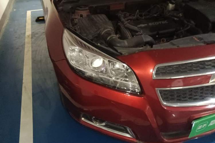 Used Chevrolet Malibu 2013 1.6T Automatic Comfort Edition Right Front Headlight