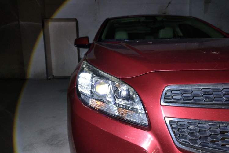 Used Chevrolet Malibu 2013 2.0L Automatic Luxury Edition Right Front Headlight