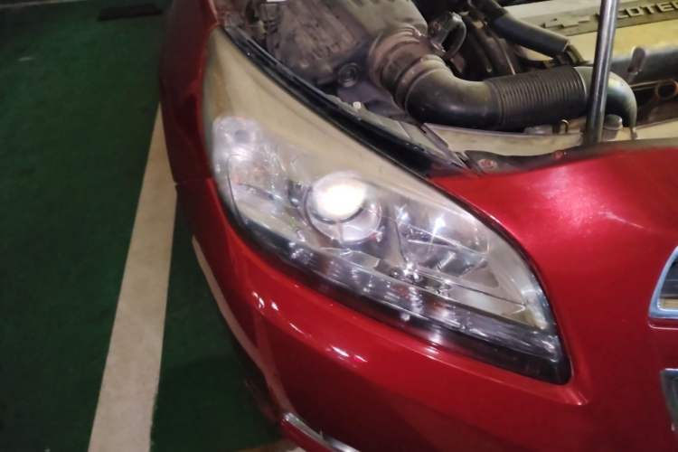 Used Chevrolet Malibu 2013 1.6T Automatic Comfort Edition Right Front Headlight