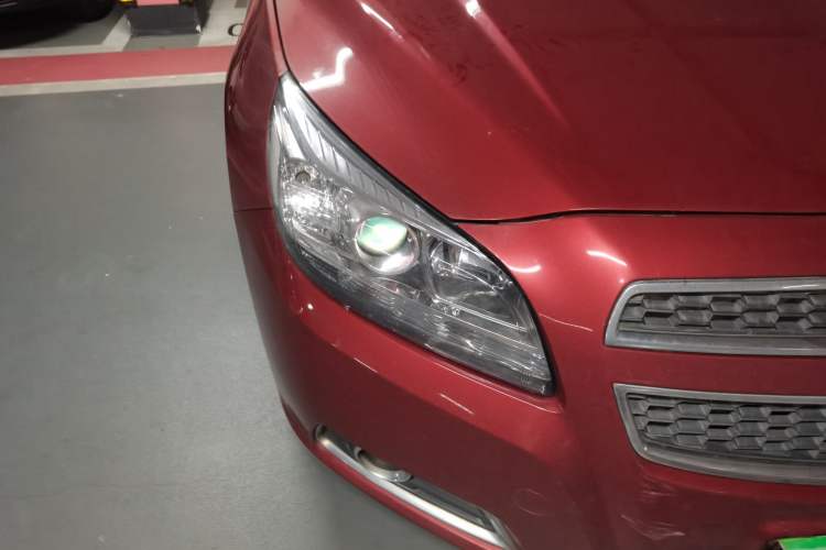 Used Chevrolet Malibu 2013 2.0L Automatic Luxury Edition Right Front Headlight