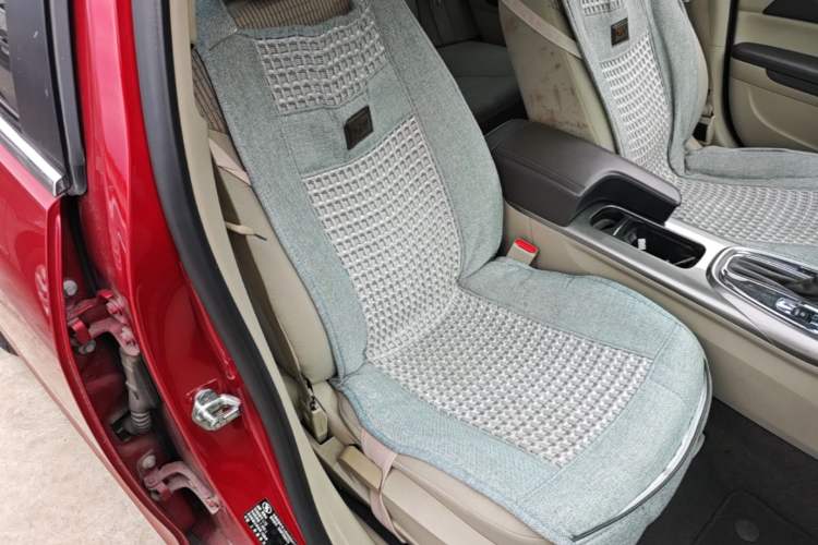 Used Chevrolet Malibu 2013 2.0L Automatic Comfort Edition Right Front Seat