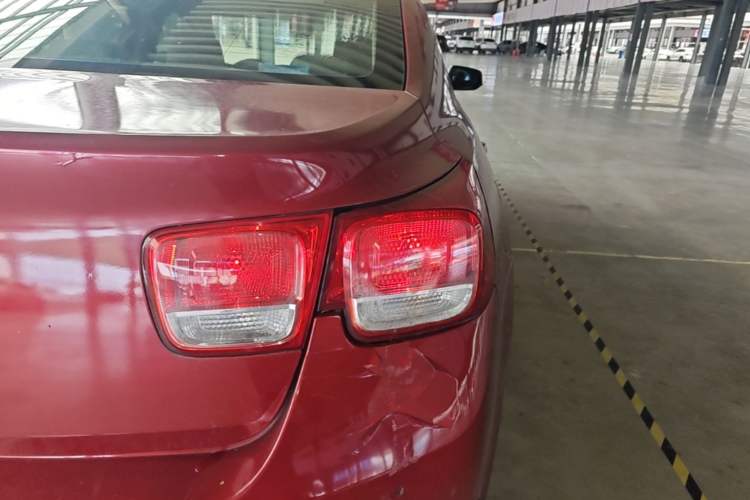 Used Chevrolet Malibu 2013 2.0L Automatic Luxury Edition Right Rear Taillight