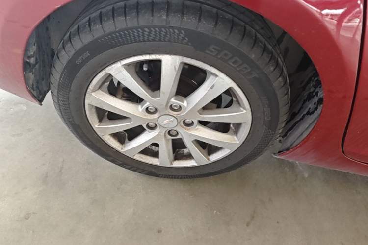 Used Chevrolet Malibu 2013 2.0L Automatic Luxury Edition Right Rear Wheel Hub