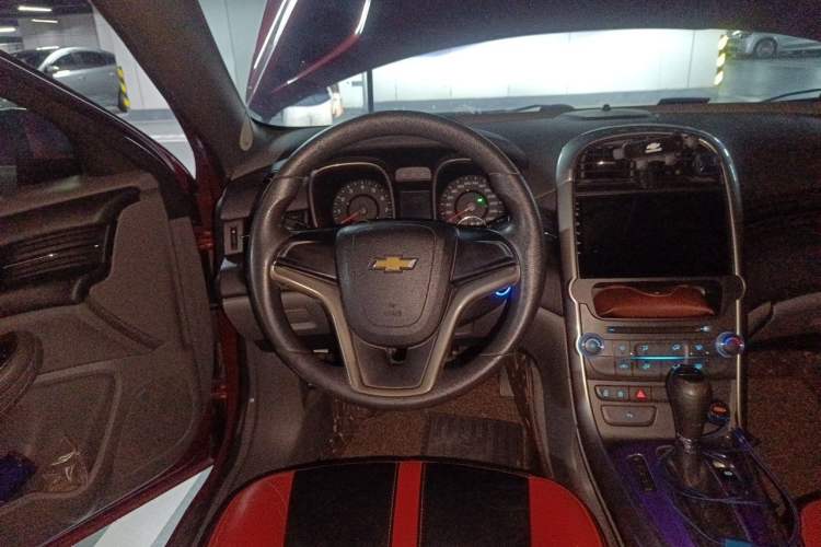 Used Chevrolet Malibu 2013 2.0L Automatic Comfort Edition Steering Wheel