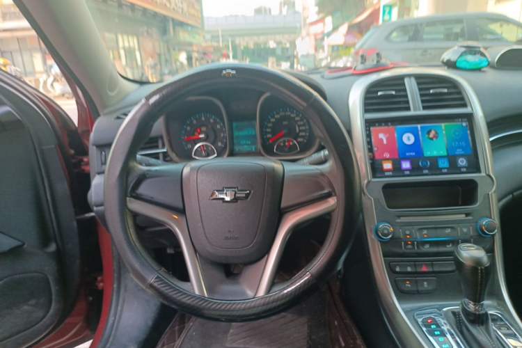 Used Chevrolet Malibu 2013 1.6T Automatic Comfort Edition Steering Wheel