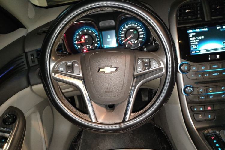 Used Chevrolet Malibu 2013 2.0L Automatic Luxury Edition Steering Wheel