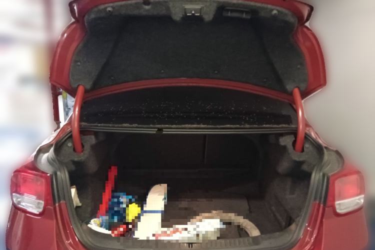 Used Chevrolet Malibu 2013 1.6T Automatic Comfort Edition Trunk