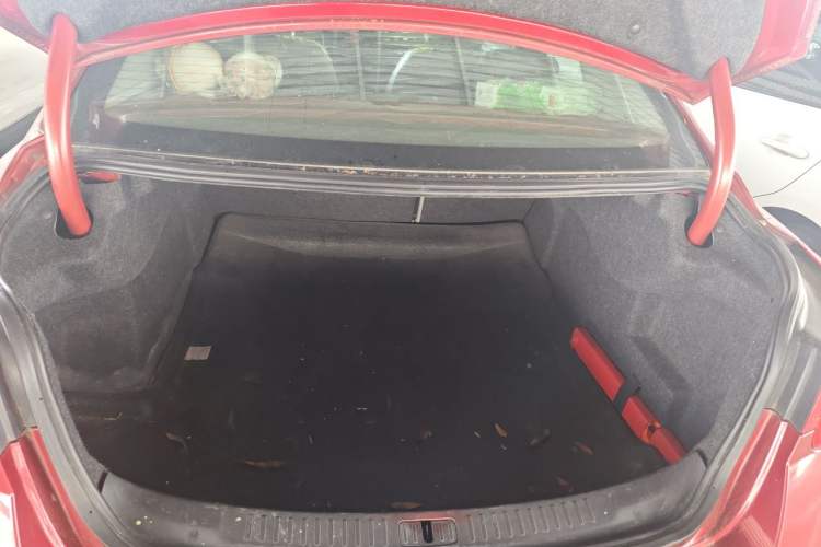 Used Chevrolet Malibu 2013 2.0L Automatic Comfort Edition Trunk