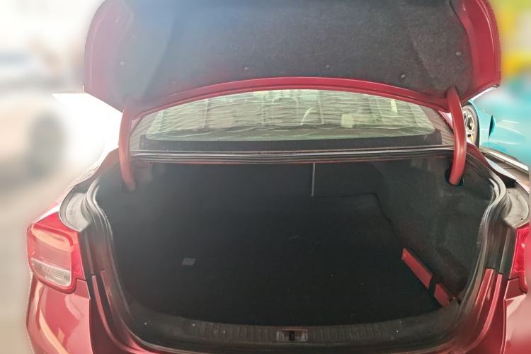 Used Chevrolet Malibu 2013 2.0L Automatic Luxury Edition Trunk