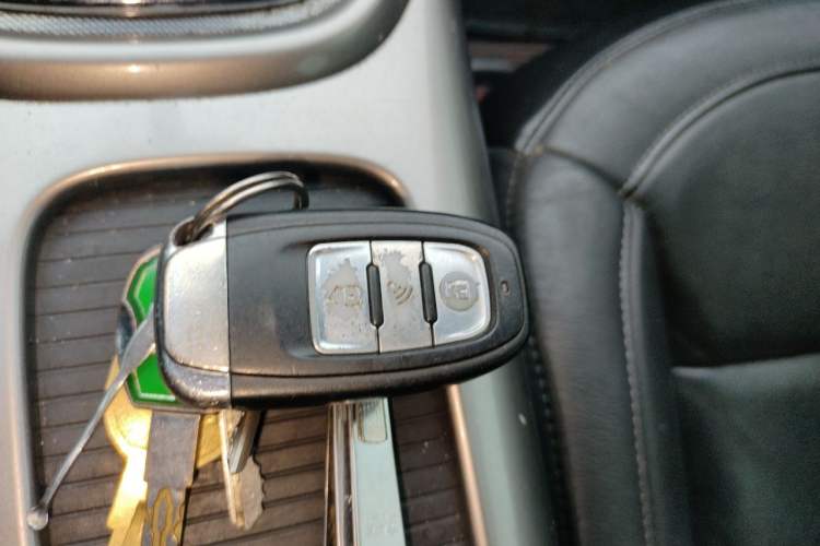 Used Chevrolet Malibu 2013 1.6T Automatic Luxury Edition Vehicle Key
