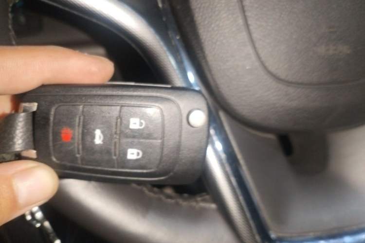 Used Chevrolet Malibu 2013 2.0L Automatic Luxury Edition Vehicle Key