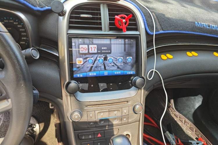 Used Chevrolet Malibu 2013 1.6T Automatic Comfort Edition Audio And AC Panel