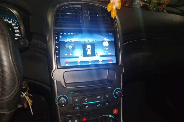 Used Chevrolet Malibu 2013 1.6T Automatic Comfort Edition Audio And AC Panel