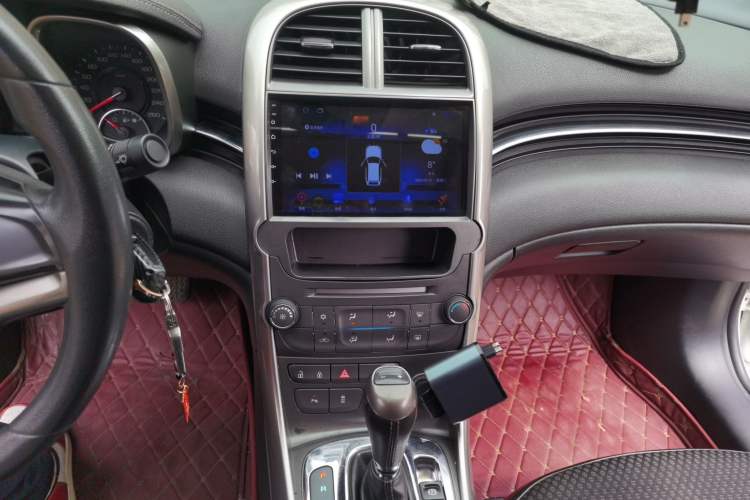 Used Chevrolet Malibu 2013 1.6T Automatic Comfort Edition Audio And AC Panel