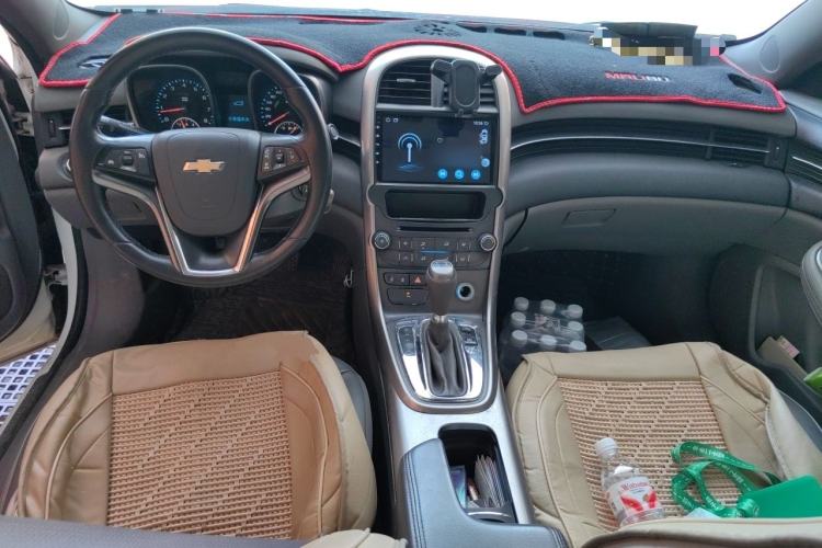 Used Chevrolet Malibu 2013 2.0L Automatic Classic Edition Center Console