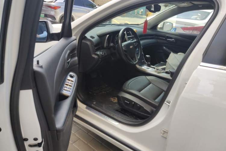 Used Chevrolet Malibu 2013 2.4L Automatic Flagship Edition Driver Seat