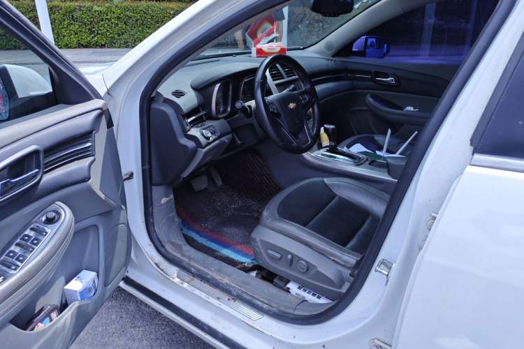 Used Chevrolet Malibu 2013 2.0L Automatic Luxury Edition Driver Seat