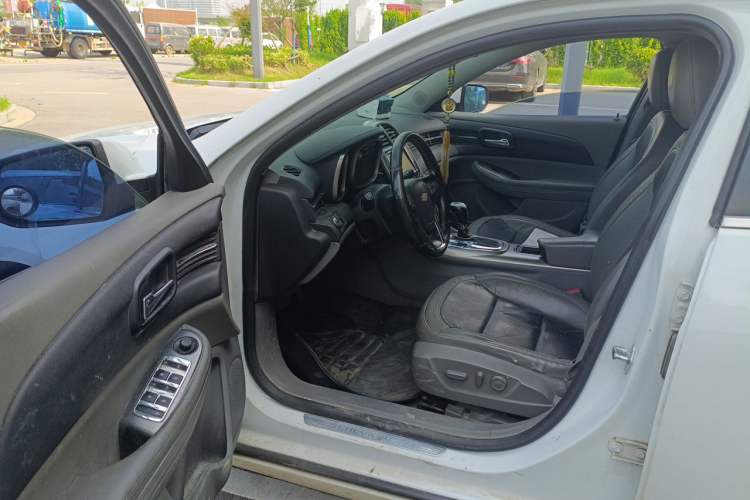 Used Chevrolet Malibu 2013 2.4L Automatic Luxury Edition Driver Seat