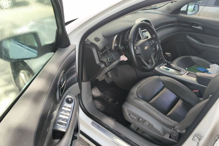 Used Chevrolet Malibu 2013 2.0L Automatic Luxury Edition Driver Seat