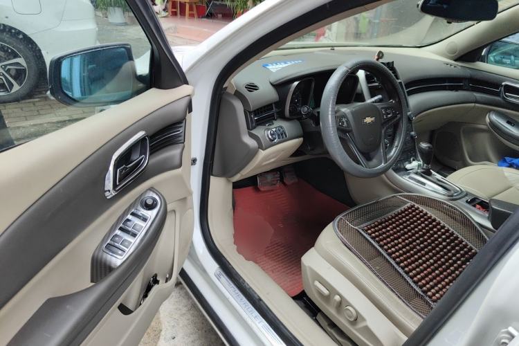 Used Chevrolet Malibu 2013 2.4L Automatic Luxury Edition Driver Seat