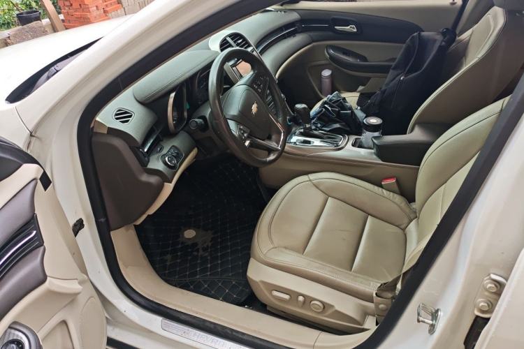 Used Chevrolet Malibu 2013 2.4L Automatic Luxury Edition Driver Seat
