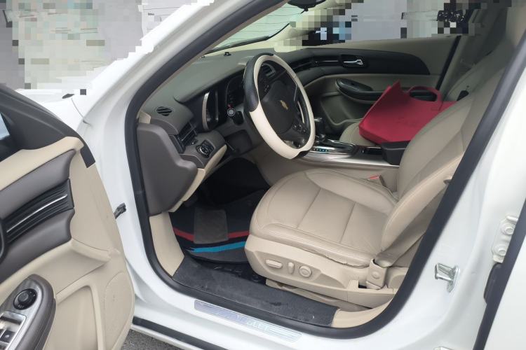 Used Chevrolet Malibu 2013 2.0L Automatic Luxury Edition Driver Seat