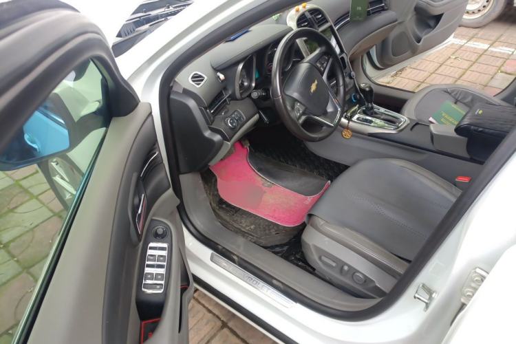 Used Chevrolet Malibu 2013 2.4L Automatic Luxury Edition Driver Seat