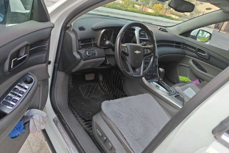 Used Chevrolet Malibu 2013 2.0L Automatic Luxury Edition Driver Seat
