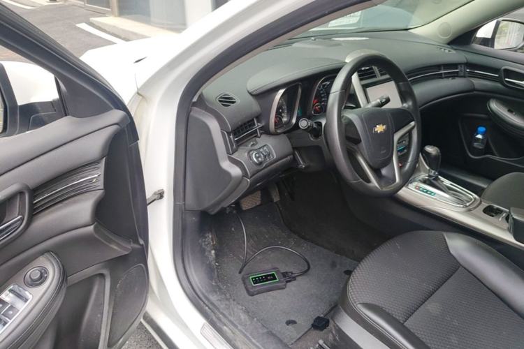 Used Chevrolet Malibu 2013 1.6T Automatic Comfort Edition Driver Seat
