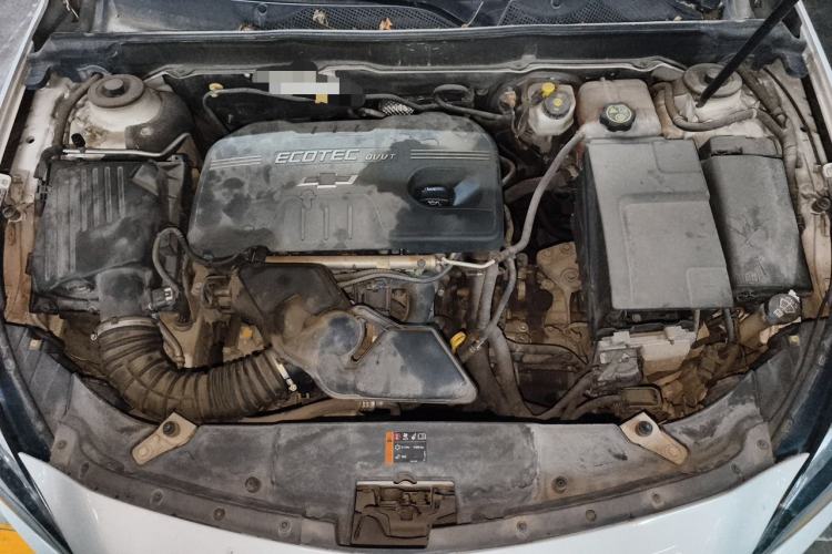 Used Chevrolet Malibu 2013 2.0L Automatic Comfort Edition Engine Bay