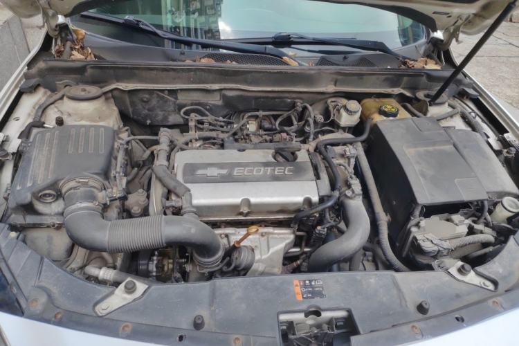 Used Chevrolet Malibu 2013 1.6T Automatic Comfort Edition Engine Bay