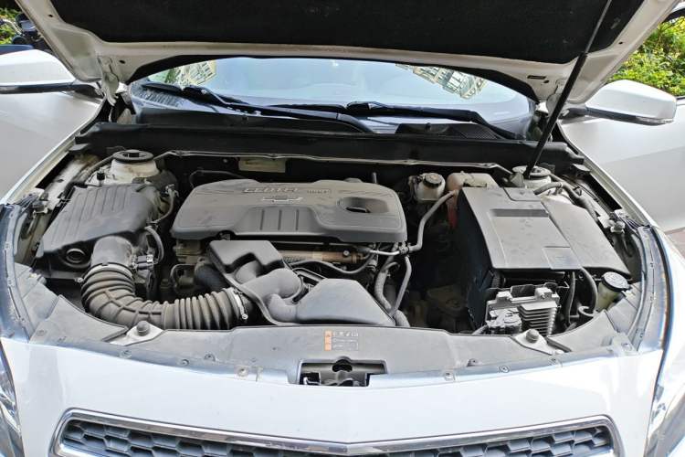 Used Chevrolet Malibu 2013 2.0L Automatic Luxury Edition Engine Bay