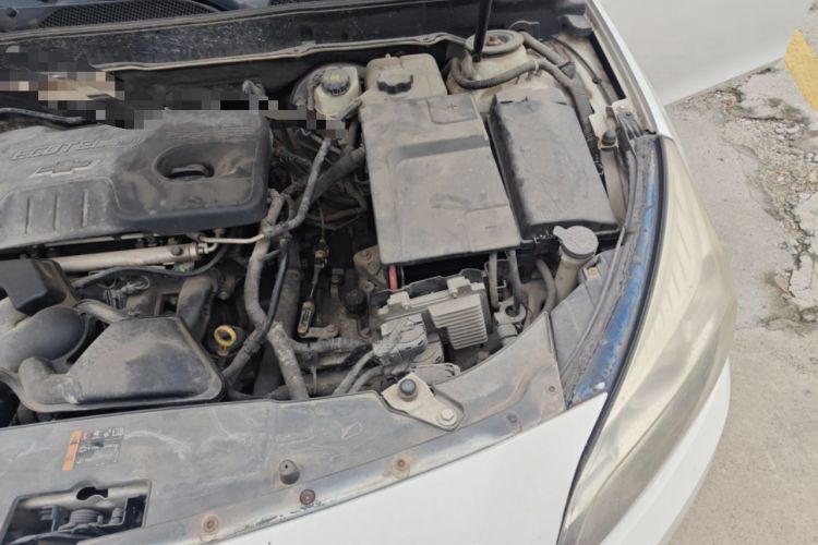 Used Chevrolet Malibu 2013 2.0L Automatic Luxury Edition Engine Bay Left