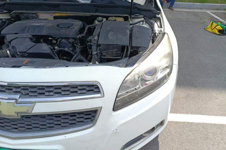 Used Chevrolet Malibu 2013 2.4L Automatic Luxury Edition Engine Bay Left