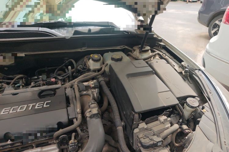 Used Chevrolet Malibu 2013 1.6T Automatic Comfort Edition Engine Bay Left