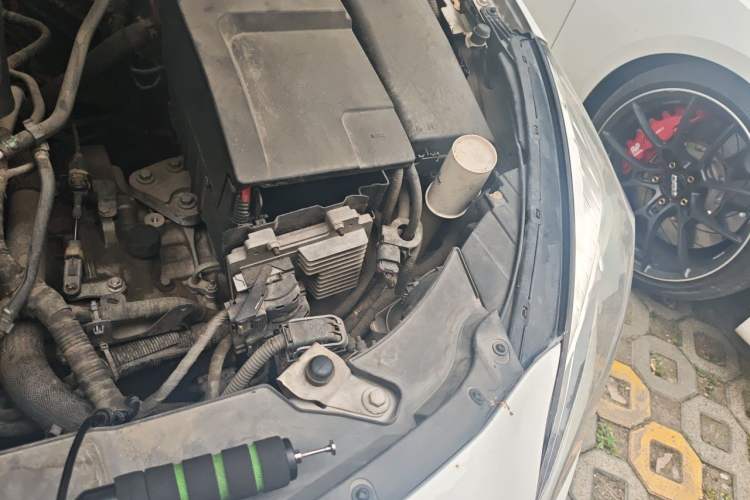 Used Chevrolet Malibu 2013 2.0L Automatic Luxury Edition Engine Bay Left