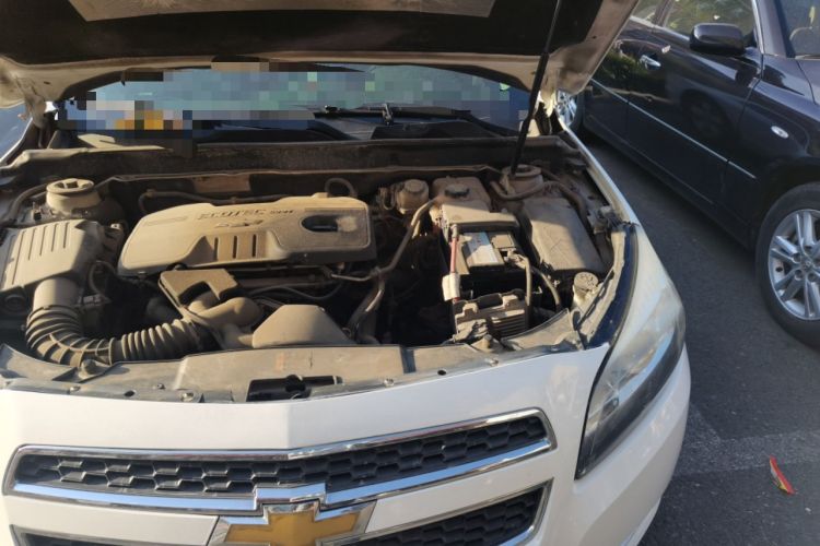 Used Chevrolet Malibu 2013 2.0L Automatic Luxury Edition Engine Bay Left