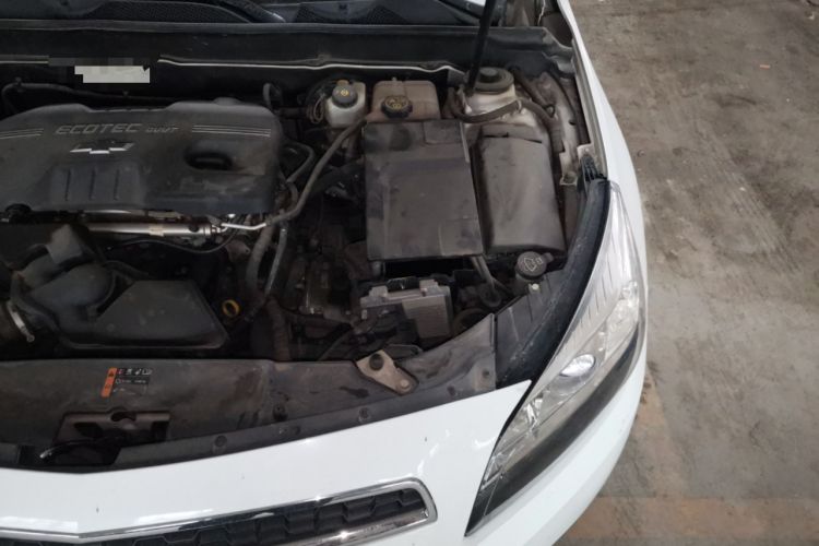 Used Chevrolet Malibu 2013 2.0L Automatic Luxury Edition Engine Bay Left