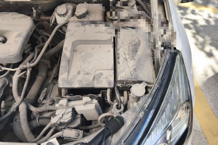 Used Chevrolet Malibu 2013 2.0L Automatic Luxury Edition Engine Bay Left