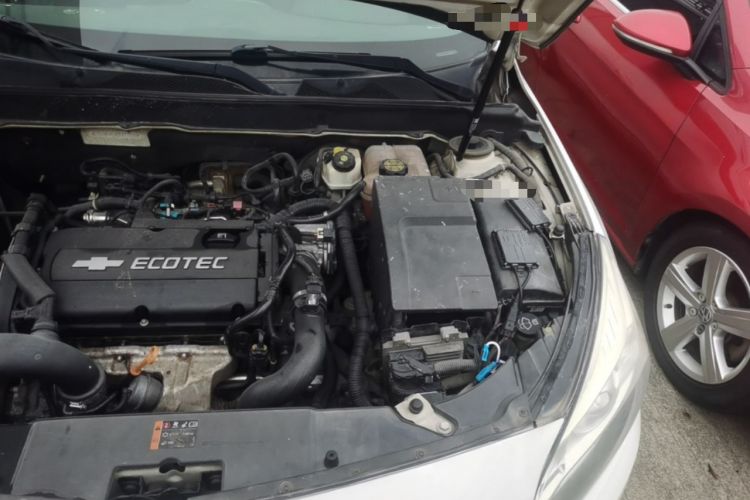 Used Chevrolet Malibu 2013 1.6T Automatic Comfort Edition Engine Bay Left
