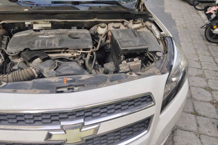 Used Chevrolet Malibu 2013 2.0L Automatic Luxury Edition Engine Bay Left